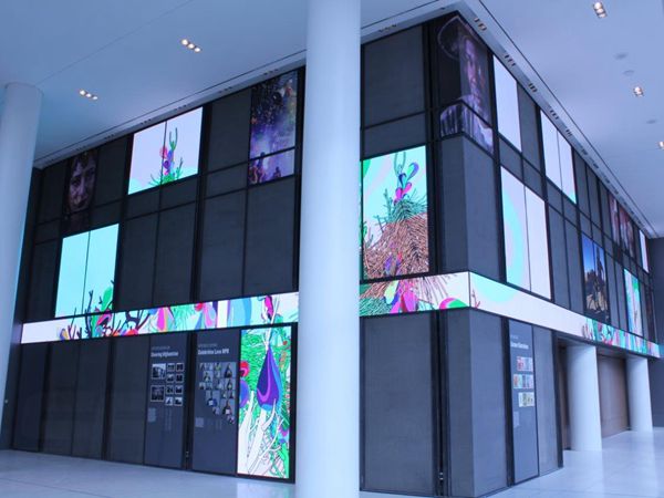 美國國家公共電臺室內led全彩顯示屏