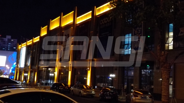 上海松江大學(xué)城商務(wù)廣場