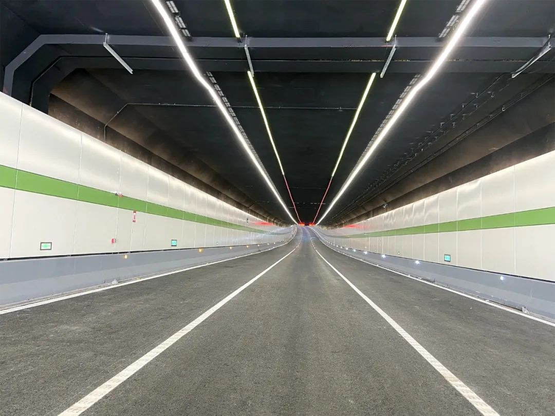 三思隧道照明,連續(xù)光帶,創(chuàng)新方案,護航亞運出行