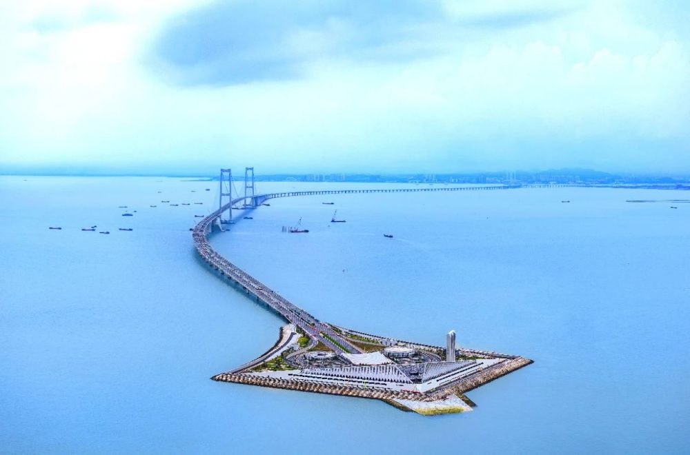 點亮,上海,東西大通道,全國至少,2500條隧道,跟閔行,這家企業,相關