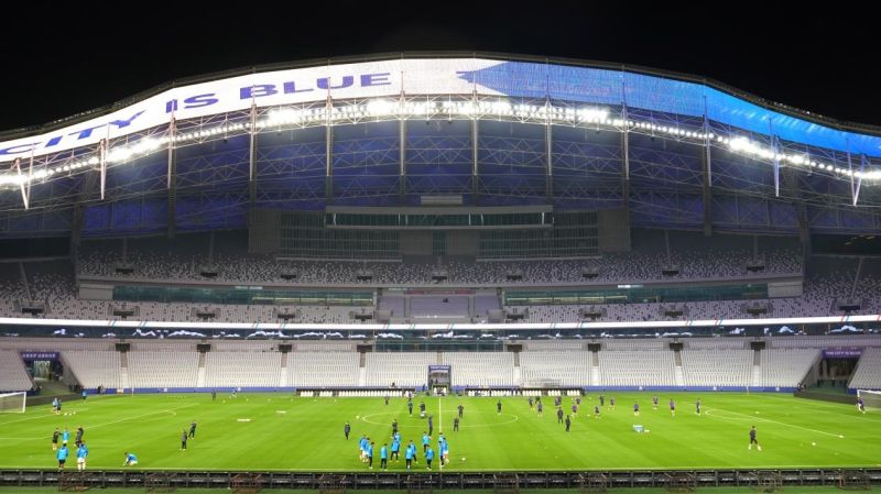 LED天幕屏,現(xiàn)身,上海體育場(chǎng)