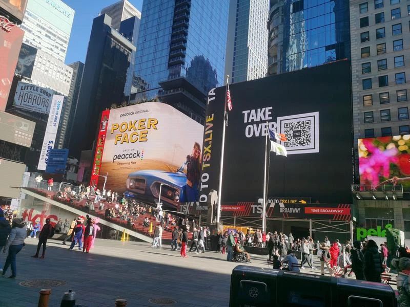 紐約時(shí)代廣場(chǎng),進(jìn)博會(huì),這家,LED全球領(lǐng)軍,民營企業(yè),贏的奧秘